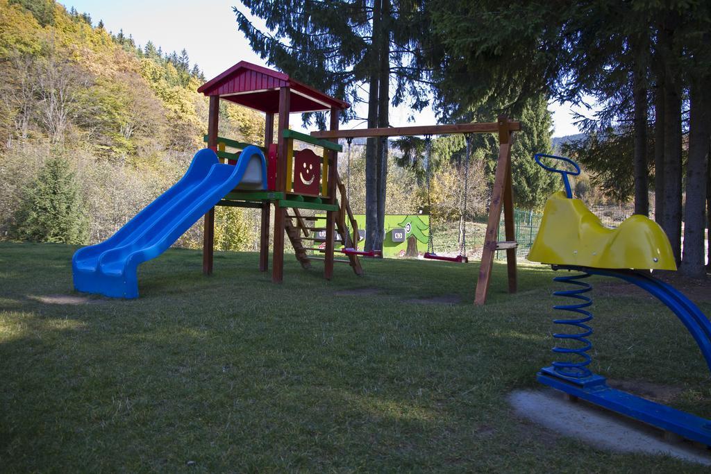 Hotel Clermont Covasna Exterior photo
