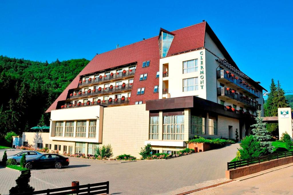 Hotel Clermont Covasna Exterior photo
